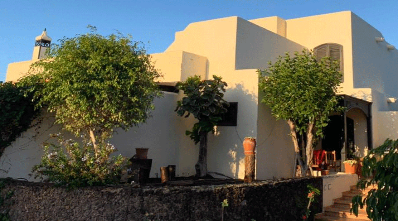 <H1>Care Point Carmen<H1>